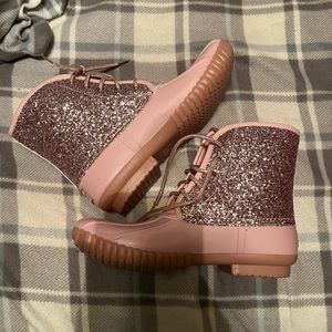 Simply Southern duck boots